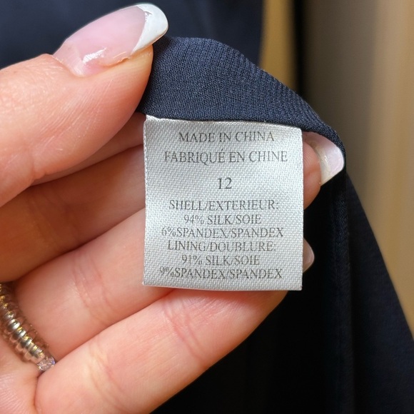 Theory - Silk Osteen Draped Dress Side Pockets Sleeveless Navy Blue in Size 12 - Picture 6 of 11